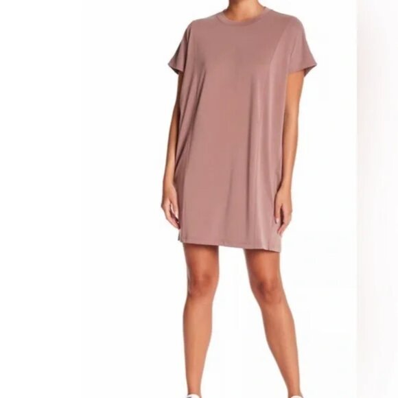 Madewell Dresses & Skirts - Madewell Super Soft Blush Colored Tshirt Dress